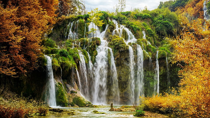 国立公園、滝、クロアチア、プリトヴィチェ湖群、プリトヴィチェ、ヨーロッパ、風景、秋、滝、 HDデスクトップの壁紙