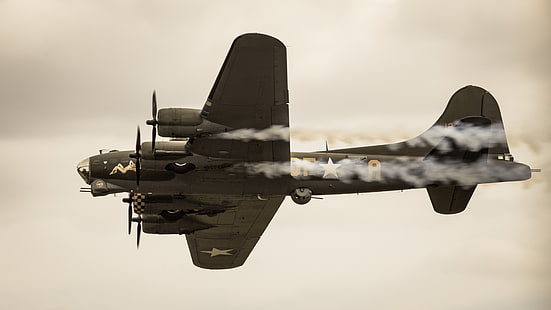 bomber, four-engine, heavy, Flying Fortress, The 
