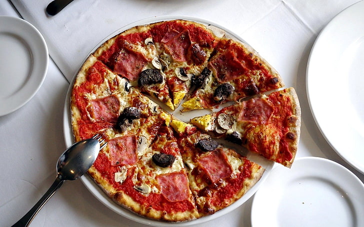 пицца пепперони, пицца, колбаса, мясо, сыр, HD обои