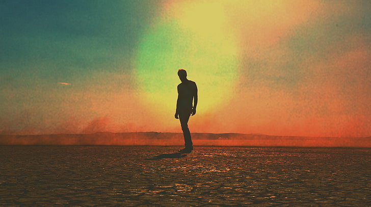 silhouette of man on desert during daytime, Tycho, Tim Navis, photography, Mojave, desert, silhouette, HD wallpaper