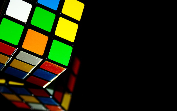 Kubus Rubik, teka-teki, warna-warni, latar belakang sederhana, refleksi, kubus, Wallpaper HD
