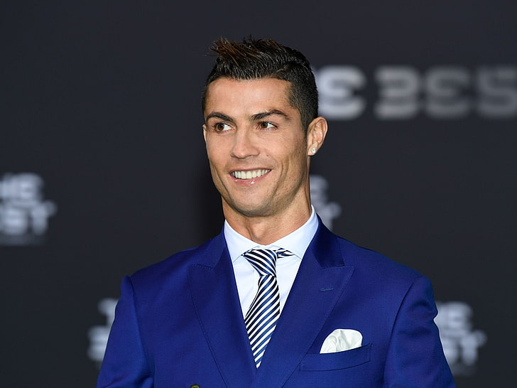 Fußball, Cristiano Ronaldo, Portugiese, Anzug, HD-Hintergrundbild