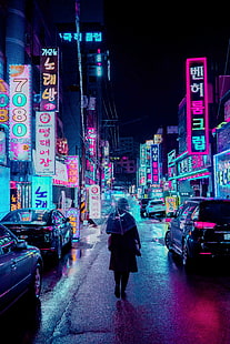 ثوب شخص أسود ، مدينة ليلية ، شارع ، مظلة ، رجل ، لافتات ، إضاءة ، نيون، خلفية HD HD wallpaper