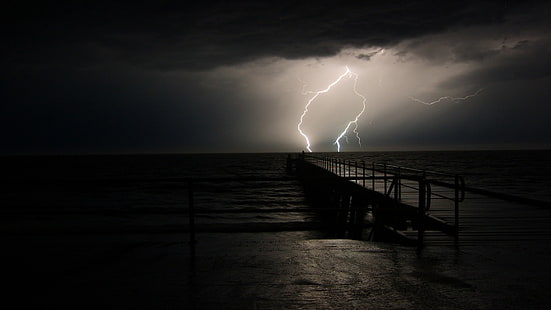 brown wooden dock, lightning, sea, sky, night, storm, pier, clouds, horizon, HD wallpaper HD wallpaper