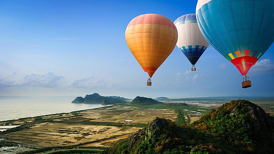 Balon, cyan, laut, air, bukit, gunung, balon udara panas, pemandangan, langit, Wallpaper HD HD wallpaper