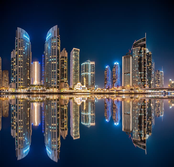 Water, reflection, building, home, Bay, Dubai, night city, skyscrapers, HD  wallpaper | Wallpaperbetter