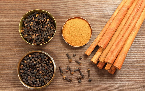 brown cinnamon sticks, spices, table, bowls, cinnamon, cloves, black pepper, curry, HD wallpaper HD wallpaper