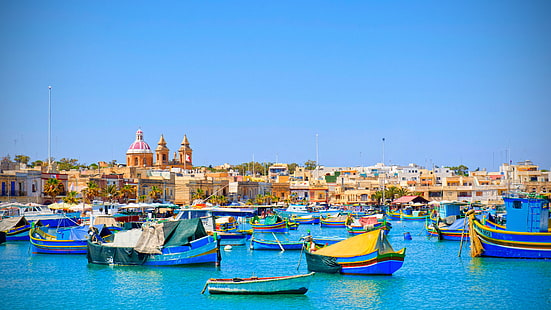 Malta, morze, łodzie, domy, błękitne niebo, miejsce podróży, Malta, morze, łodzie, domy, niebieski, niebo, podróż, miejsce, Tapety HD HD wallpaper