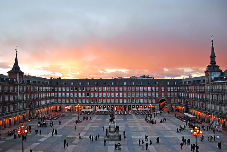 коричневое бетонное здание, мадрид, испания, выставочный центр, площадь мэра, ifema feria de madrid, HD обои