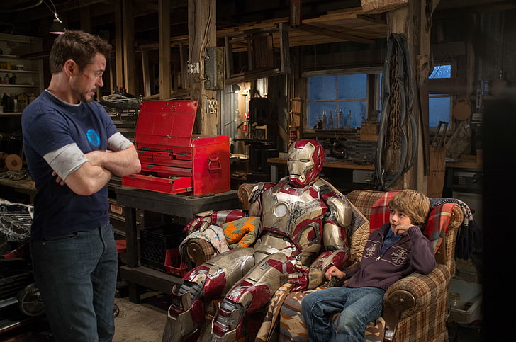 garage, costume, Robert Downey Jr., Iron Man 3, Ty Simpkins, HD wallpaper