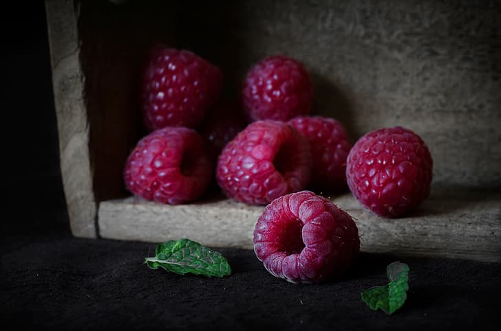 macro, berries, raspberry, box, HD wallpaper