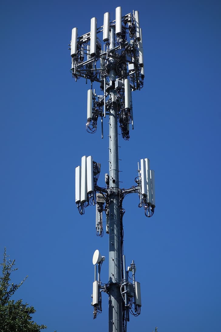 cell tower, cellular, cellphone, smartphone, dials, internet, network, mmWave, sub6, tech, broadband, clear sky, HD wallpaper