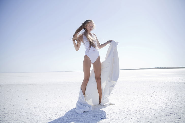 여성용 흰색 수영복, Milena D, AV 여배우, 여성, HD 배경 화면
