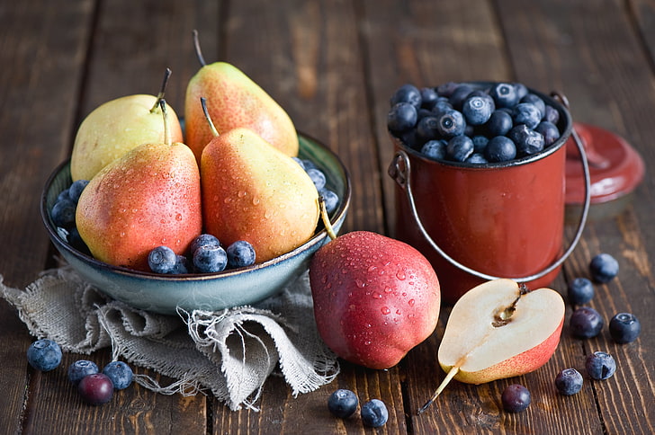red apples, berries, blueberries, plate, dishes, fruit, still life, pear, Anna Verdina, HD wallpaper