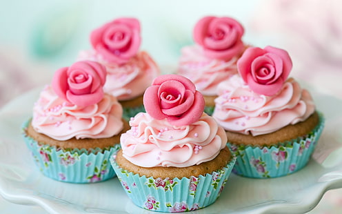 ピンクのアイシングカップケーキ、皿、マフィン、バラ、クリーム、デザート、 HDデスクトップの壁紙 HD wallpaper
