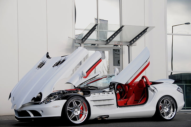 white Mercedes-Benz convertible coupe, white and red convertible coupe, Mercedes-Benz, Mercedes-Benz SLR, Brabus, building, sports car, Roadster, engines, car, HD wallpaper