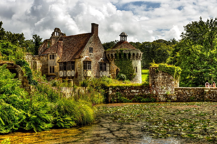 green leafed tree, greens, clouds, trees, bridge, nature, pond, castle, England, the bushes, Scotney Castle, HD wallpaper