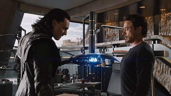 Tom Hiddleston ve Robert Downey Jr. filmi hala ekran görüntüsü, filmler, Avengers, Tony Stark, Loki, Tom Hiddleston, Robert Downey Jr., Marvel Sinematik Evreni, HD masaüstü duvar kağıdı HD wallpaper