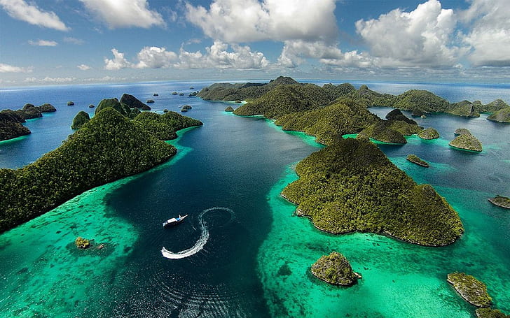 Naturlandschaftsozean-Insel bewölkt Indonezija Raja Ampat, HD-Hintergrundbild