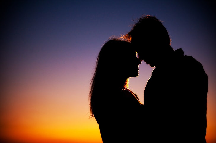silhouette photo of man and woman, couple, silhouettes, love, night, HD wallpaper
