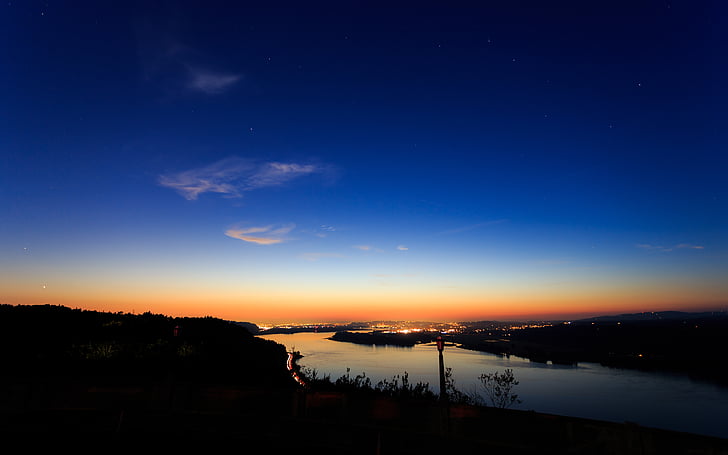 силует на пейзаж със синьо ясно небе, дефиле на река Колумбия, Нощен пейзаж, 4K, HD тапет