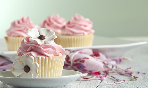 cupcakes, food, cake, cream, dessert, flowers, sweet, cupcake, cupcakes, muffins, HD wallpaper HD wallpaper