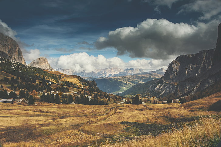 montaña negra y marrón, paisaje, naturaleza, montañas, nubes, Fondo de pantalla HD