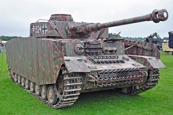 зелен и кафяв камуфлажен военен танк, Tank, A IV, немски, Panzerkampfwagen IV, среден, HD тапет