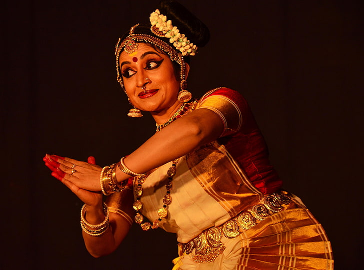 Kerala Tanrılar Kendi Ülke, kadın kahverengi elbise, Asya, Hindistan, HD masaüstü duvar kağıdı