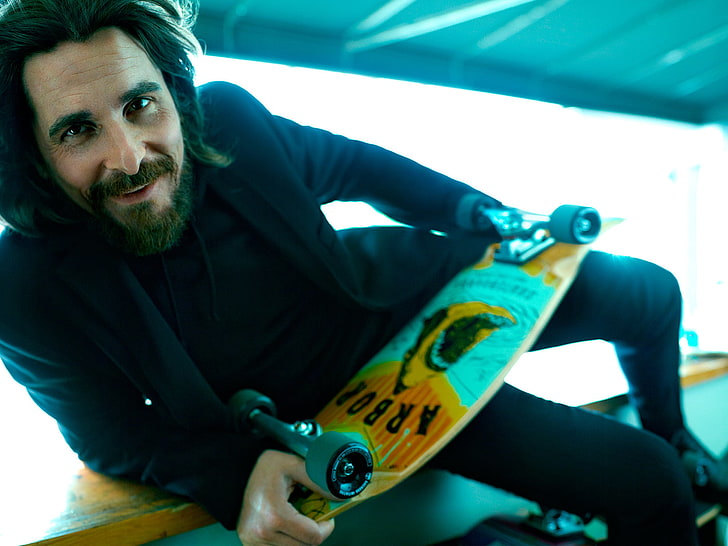 green and yellow skateboard, christian bale, actor, smile, skate, HD wallpaper