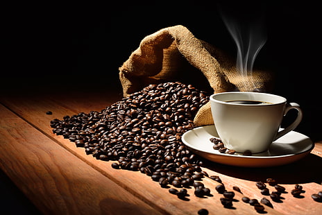 маса, фон, черно, кафе, зърно, чаша, напитка, чанта, кафяво, чинийка, аромат, дим, кафе на зърна, масив, ароматизирано кафе, ободряващо, кофеин, HD тапет HD wallpaper