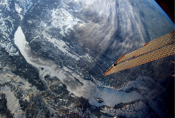 バイカル湖、バイカル湖、軌道ビュー、惑星、ロシア、衛星、雪、宇宙、 HDデスクトップの壁紙