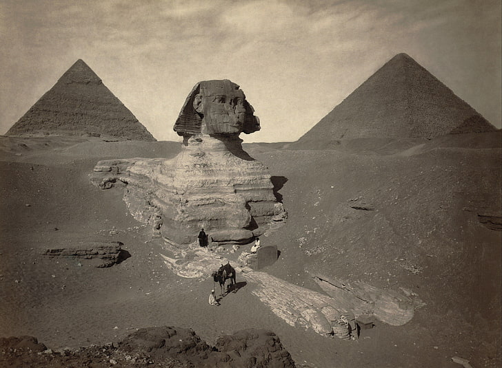 nature, landscape, monochrome, vintage, old photos, historic, Egypt, pyramid, sphinx, Pyramids of Giza, Sphinx of Giza, camels, desert, sand, men, HD wallpaper