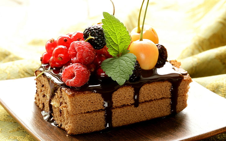 cake chocolate frosting-widescreen Wallpaper, brown cake, HD wallpaper