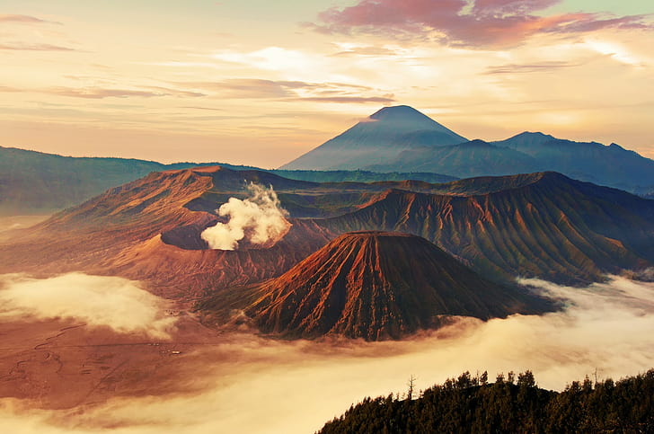 Indonezja, wulkan Bromo, Indonezja, Jawa, kompleks kaldery wulkanicznej Tenger, Tengger, Bromo Volcano, Tapety HD