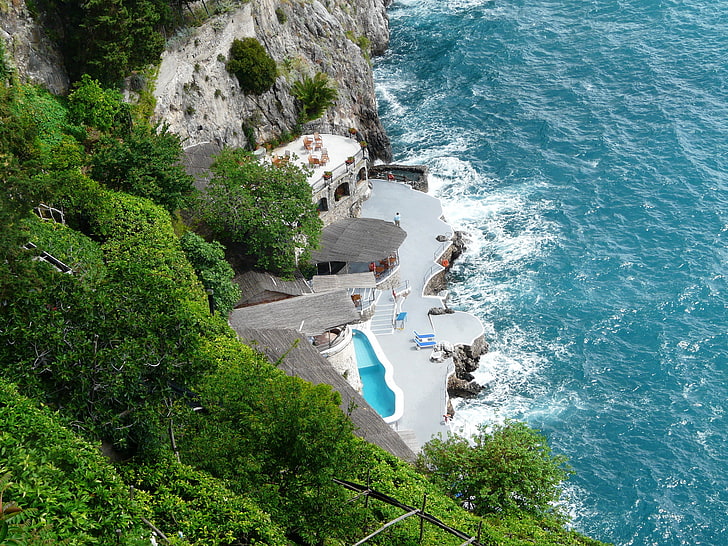 gray painted house, sea, nature, photo, coast, Italy, top, Amalfi, HD wallpaper