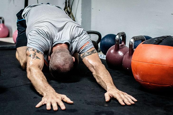 athlete, athletic, crossfit, exercise, fit, fitness, gym, healthy, kettlebell, male, man, physical, strength, stretching, tattoo, training, wallball, workout, HD wallpaper