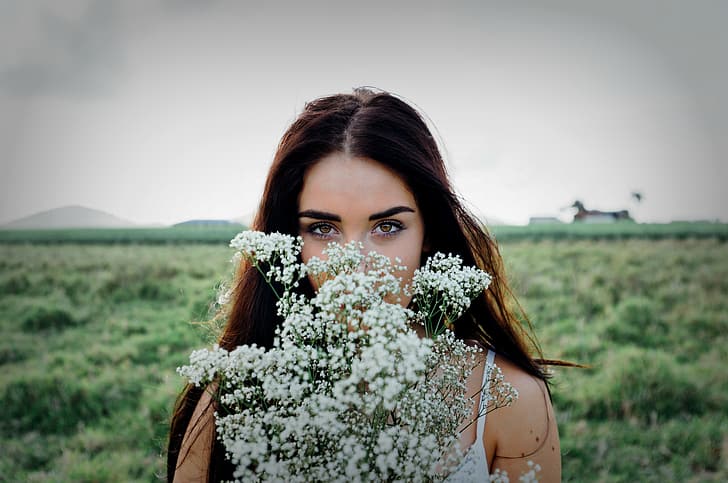 field, eyes, flowers, face, look, beautiful girl, HD wallpaper