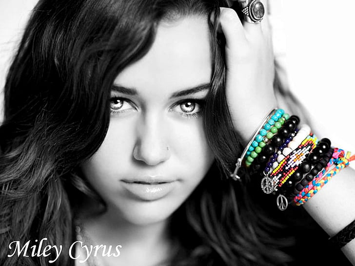 Blue Braceletes Miley Cyrus Entertainment Music HD Art , Blue, color, Cyrus, concert, climb, Braceletes, HD wallpaper