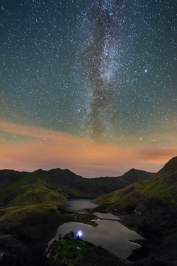 aurora borealis, snowdonia national park, snowdonia national park, night, in the life, astrophotographer, Snowdonia National Park, Wales, aurora borealis, outdoors, landscape, mountains, astro, astrophotography, astronomy, astronomia, UK, hiking, nature, milky  way, Crib Goch, Y LLiwedd, star - Space, galaxy, milky Way, constellation, nebula, mountain, space, sky, HD wallpaper