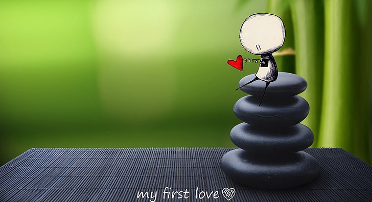Първа любов, четири кръгли черни масажни камъка, Любов, креатив, дизайн, първа любов, HD тапет