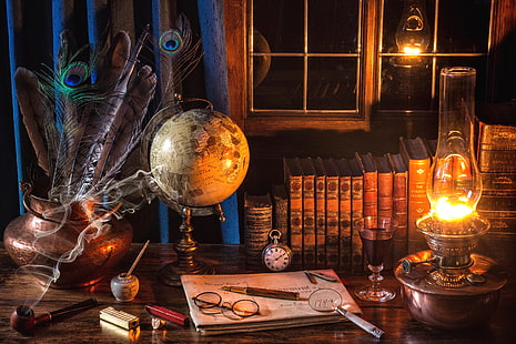 коричневый настольный глобус, вино, часы, книги, лампа, трубка, перья, окно, очки, ручка, натюрморт, лупа, глобус, HD обои HD wallpaper