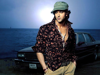 Diseño Hrithik Roshan, camisa con cuello floral marrón y negro para hombres, celebridades de Bollywood, celebridades masculinas, bollywood, actor, hombres guapos, super estrella, Fondo de pantalla HD HD wallpaper