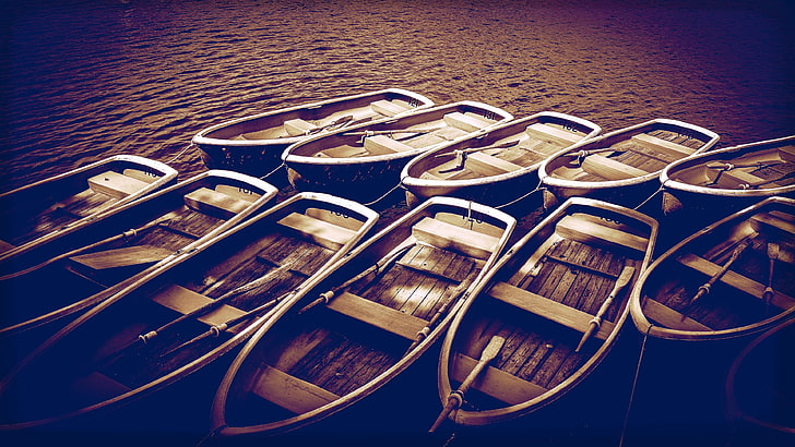 lot de bateaux jon en bois marron, bateau, eau, bleu, sombre, pagaies, mer, Fond d'écran HD