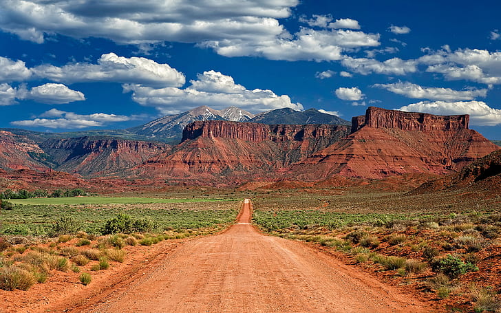 La Sal bergskedjan ligger i San Juan län längs gränsen till Colorado och Utah, reser sig ovanför och sydost om Moab, några av de mest natursköna jag känner!, HD tapet