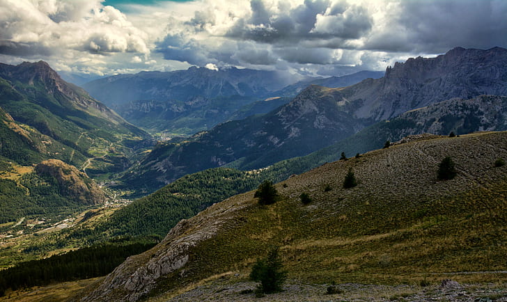 photo of mountains with variety of trees, Just before the rain, photo, mountains, variety, trees, PACA, clouds, Nikon  D7100, Briançon, Ecrins, dramatic, ciel, nuages, wolken, regen, valley, mountain, nature, landscape, outdoors, summer, european Alps, scenics, europe, mountain Peak, HD wallpaper