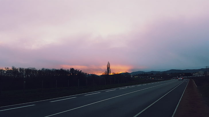 paesaggio, tramonto, cielo, nuvole, strada, traffico, natura, alberi, montagne, foresta, Francia, fotografia, Sfondo HD