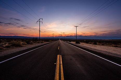route bétonnée, route, coucher de soleil, désert, nuages, Fond d'écran HD HD wallpaper