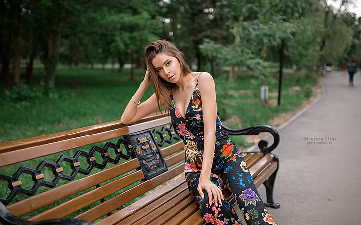 women, Grigoriy Lifin, portrait, bench, trees, park, sitting, cleavage, HD wallpaper