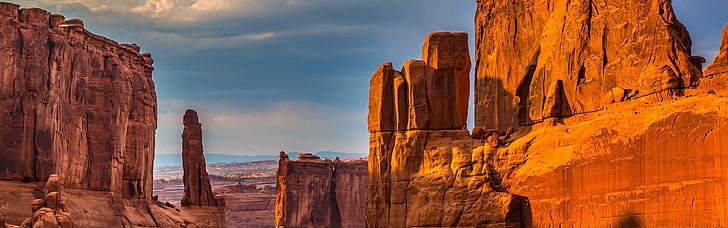 desierto, paisaje, cielo despejado, cañón, sombrilla, rocas, naturaleza, Fondo de pantalla HD